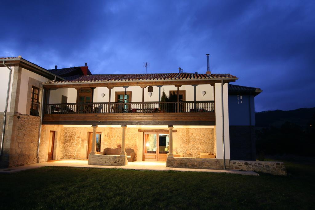 Hotel Casona Cuervo San Tirso de Candamo Zewnętrze zdjęcie