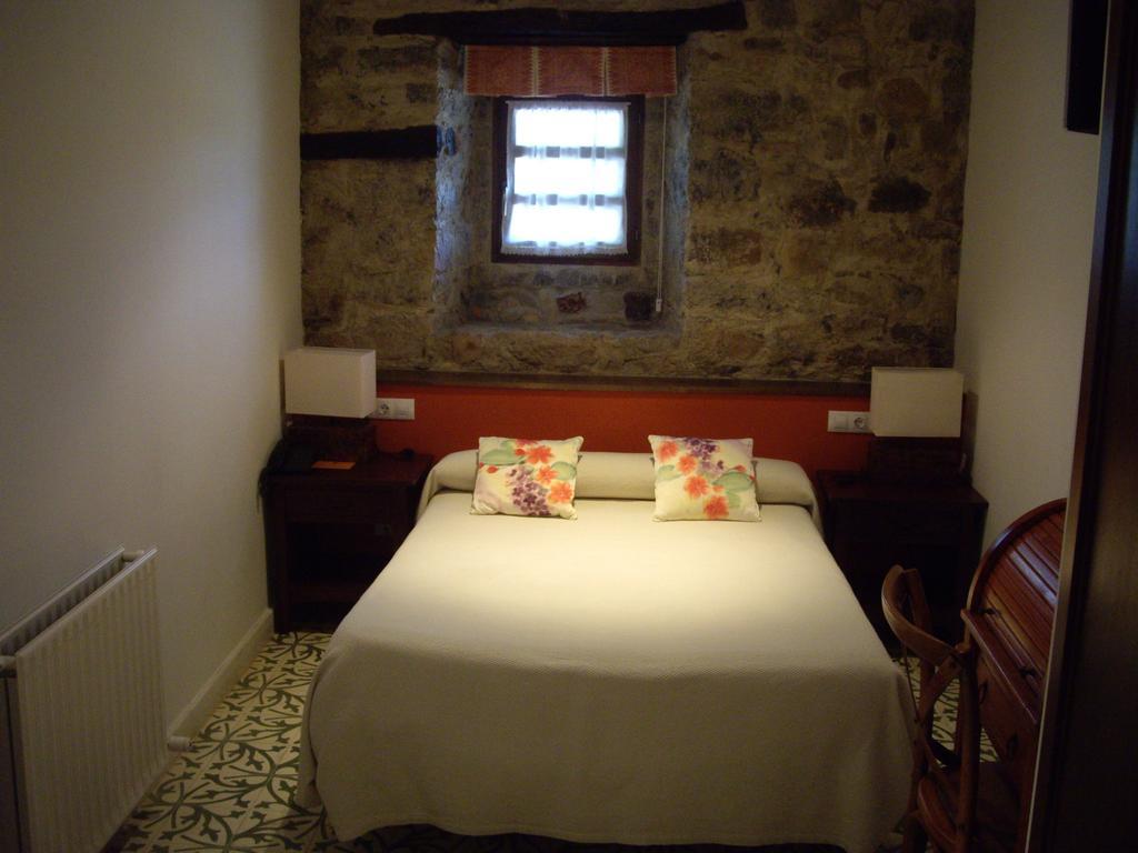 Hotel Casona Cuervo San Tirso de Candamo Zewnętrze zdjęcie