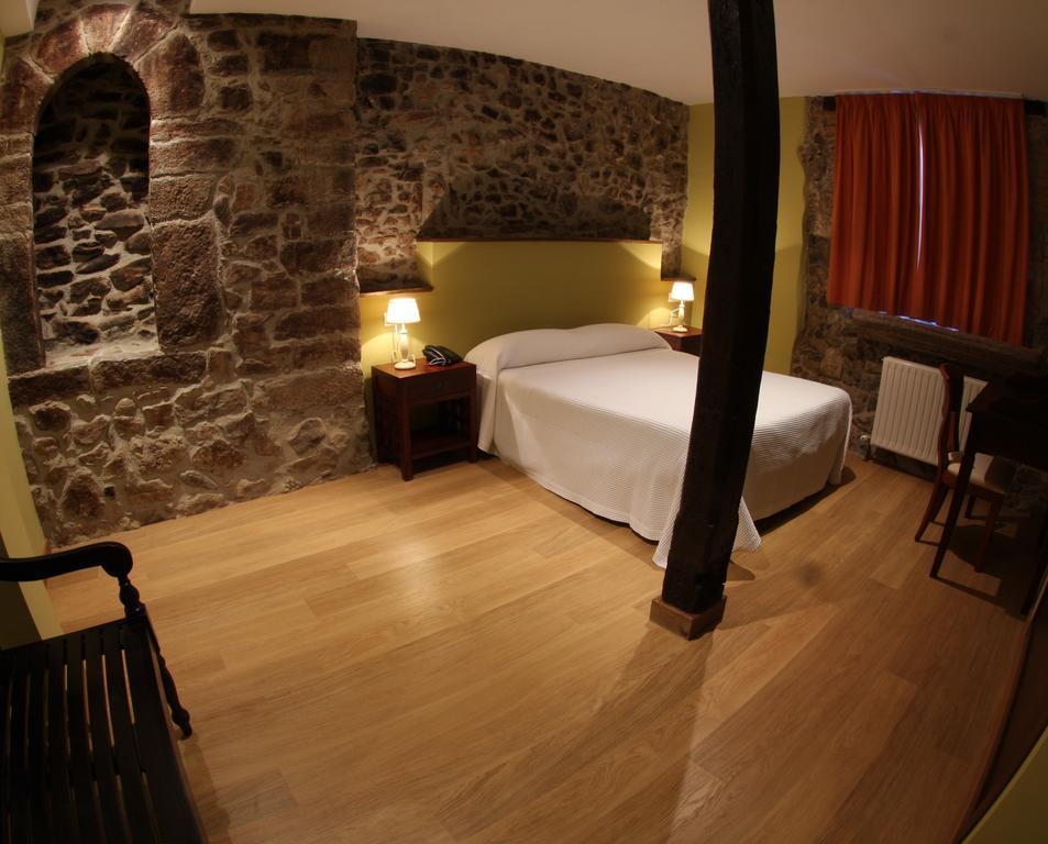 Hotel Casona Cuervo San Tirso de Candamo Zewnętrze zdjęcie